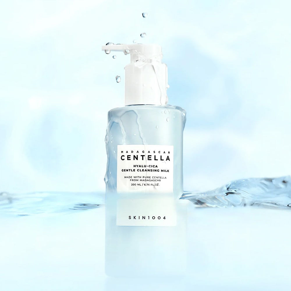 SKIN1004 Hyalu-Cica Gentle Cleansing Milk 200ml